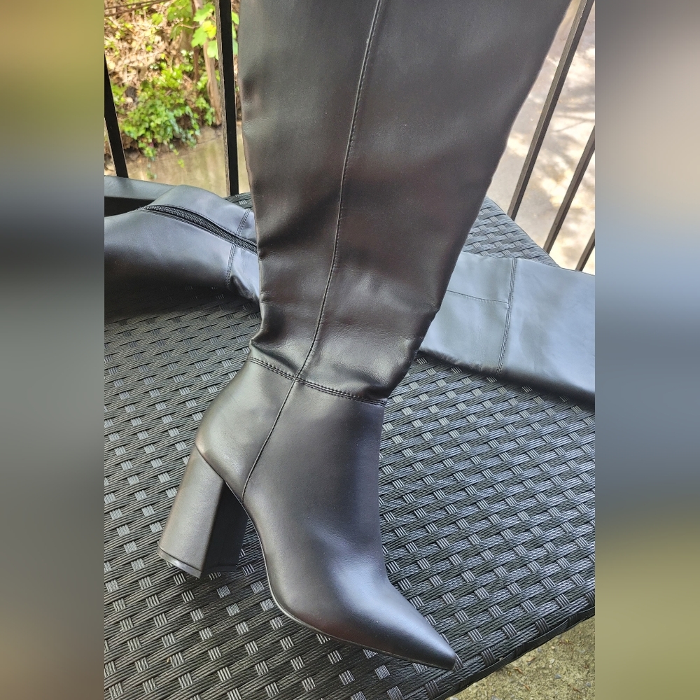 Charles by Charles David Over The Knee Viceroy Boots - Picture 5 of 7